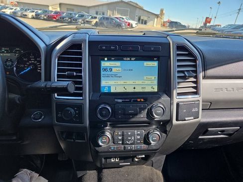 Used 2017 Ford F250 Lariat w/ Lariat Ultimate Package image 16