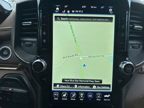 Used 2021 RAM 2500 Limited image 22