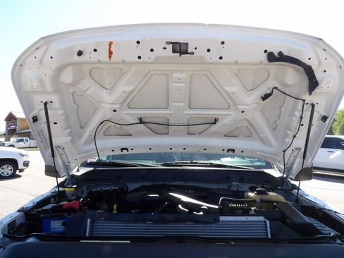 Used 2013 Ford F550 2WD SuperCab Super Duty w/ Payload Upgrade Pkg image 39