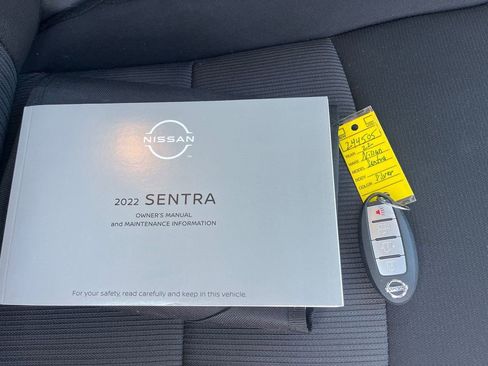 Used 2022 Nissan Sentra SV image 25