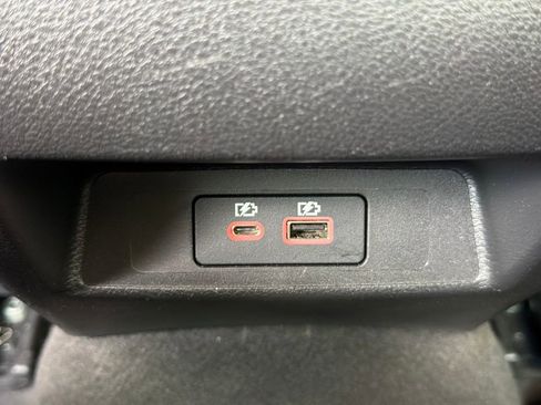 Used 2023 Nissan Altima 2.5 SV FWD image 29