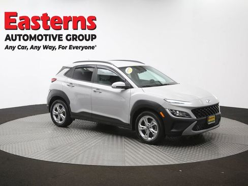 Used 2022 Hyundai Kona SEL AWD/4WD image 47