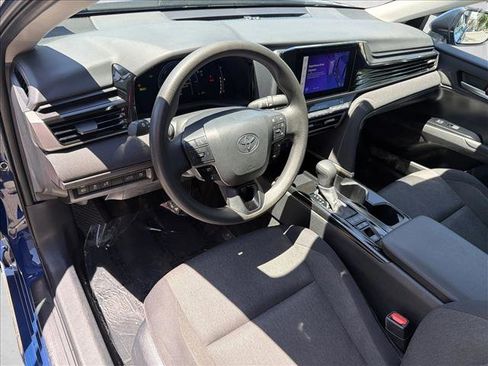 Used 2025 Toyota Camry LE FWD image 13