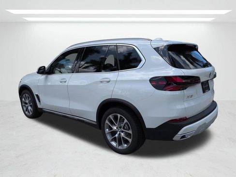 New 2026 BMW X5 xDrive40i w/ Premium Package AWD/4WD image 6