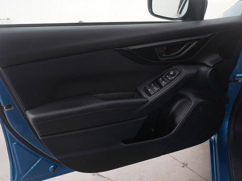 Used 2018 Subaru Impreza 2.0i Premium image 19