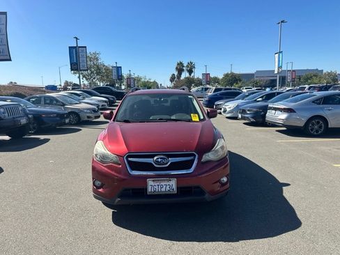 Used 2014 Subaru Crosstrek 2.0i Limited w/ Popular Package #2 AWD/4WD image 1
