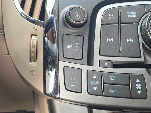 Used 2012 Buick LaCrosse Premium image 17