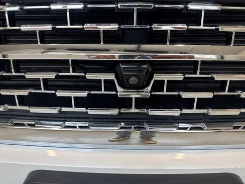 Used 2023 GMC Acadia Denali w/ Denali Ultimate Package AWD/4WD image 13