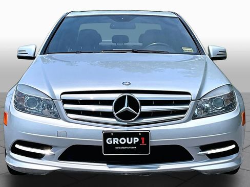 Used 2011 Mercedes-Benz C 300 4MATIC Sedan image 3