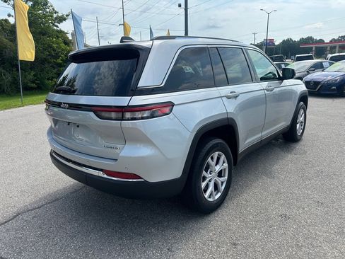 Used 2022 Jeep Grand Cherokee Limited AWD/4WD image 5