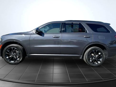 Used 2023 Dodge Durango GT w/ Blacktop Package AWD/4WD image 3
