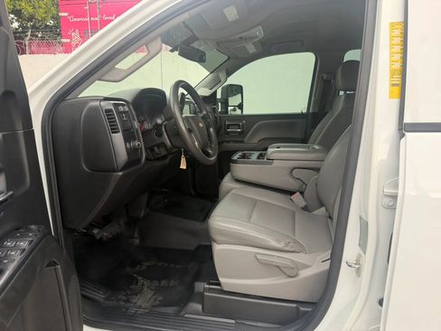 Used 2019 Chevrolet Silverado 3500 W/T w/ WT Convenience Package RWD image 8