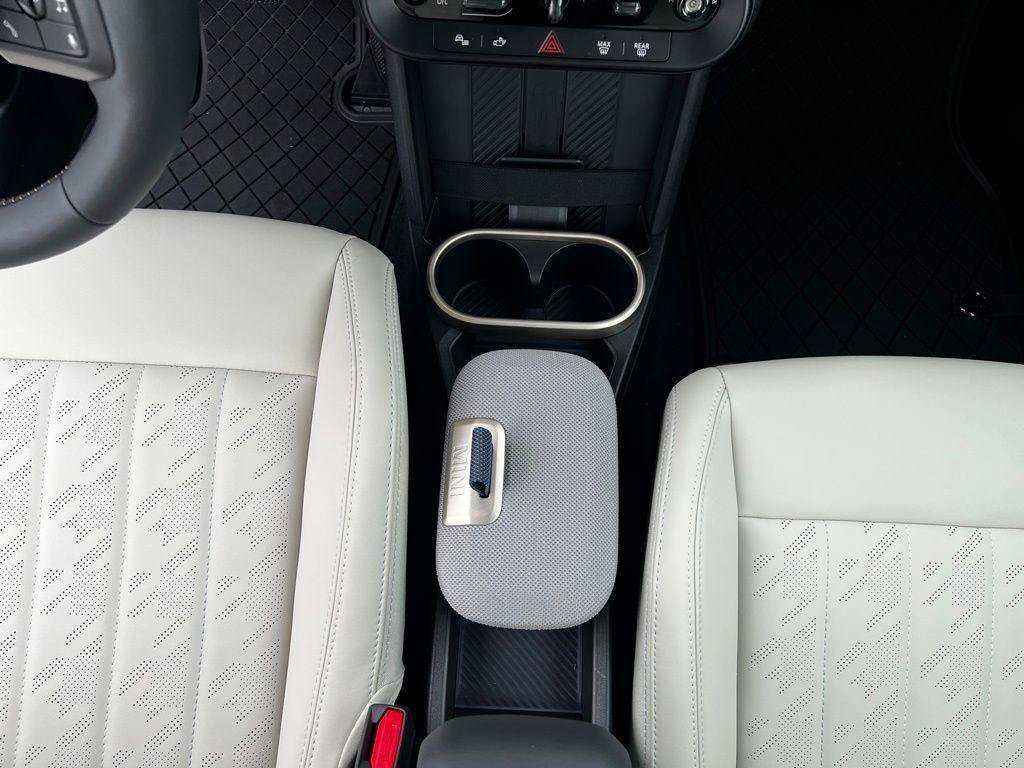New 2026 MINI Cooper S FWD image 17