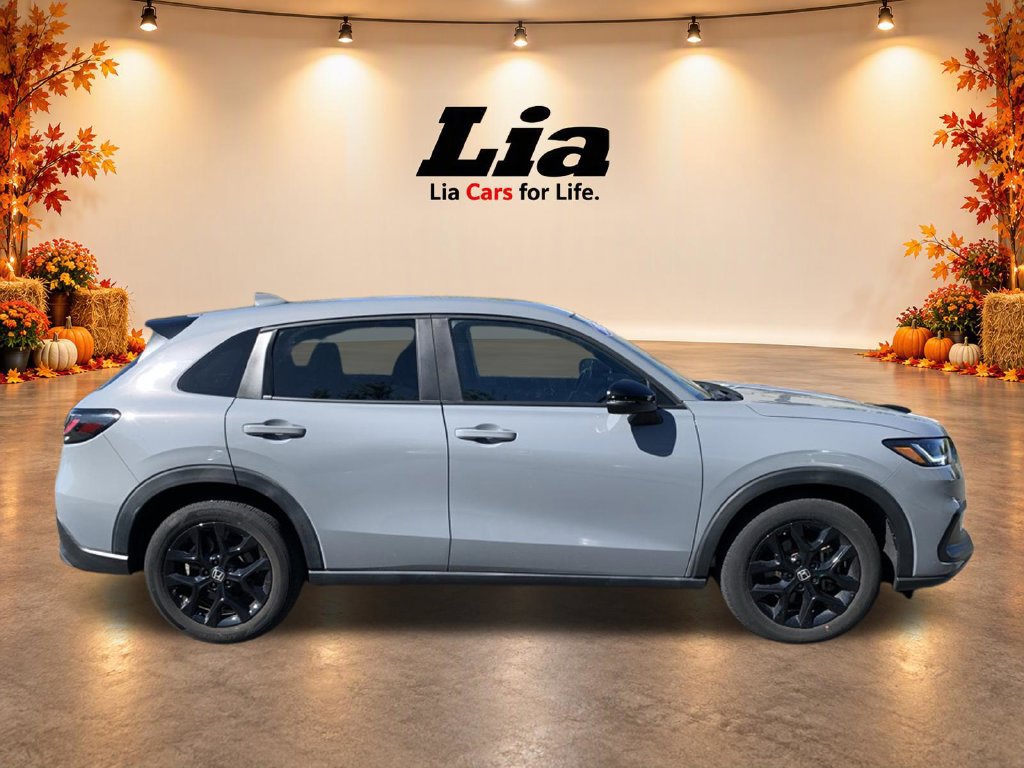 Used 2024 Honda HR-V Sport image 2