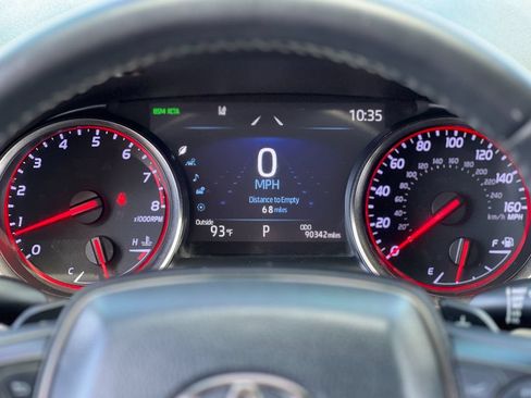 Used 2022 Toyota Camry XSE FWD image 15