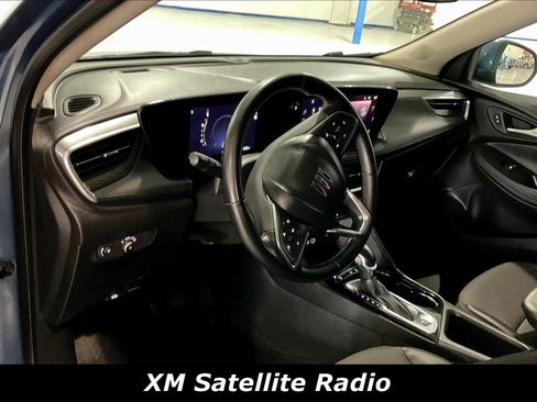 Used 2024 Buick Encore GX Preferred image 4