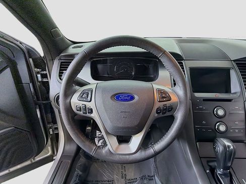Used 2017 Ford Taurus SEL w/ Equipment Group 201A FWD image 30