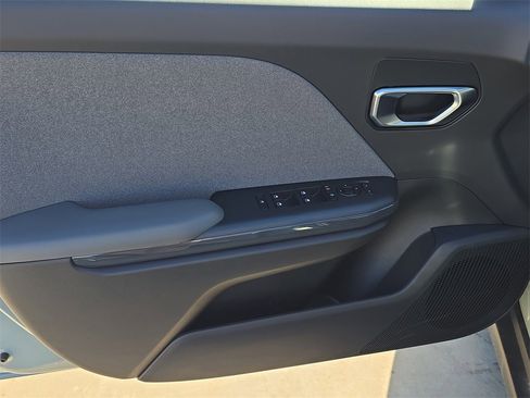 New 2025 Kia K4 EX image 19