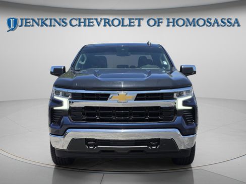 Used 2022 Chevrolet Silverado 1500 LT image 12