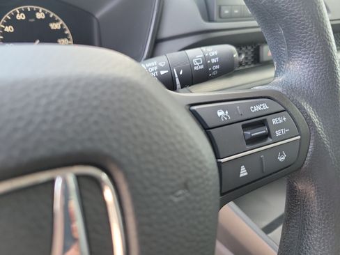 Used 2024 Honda CR-V EX image 26