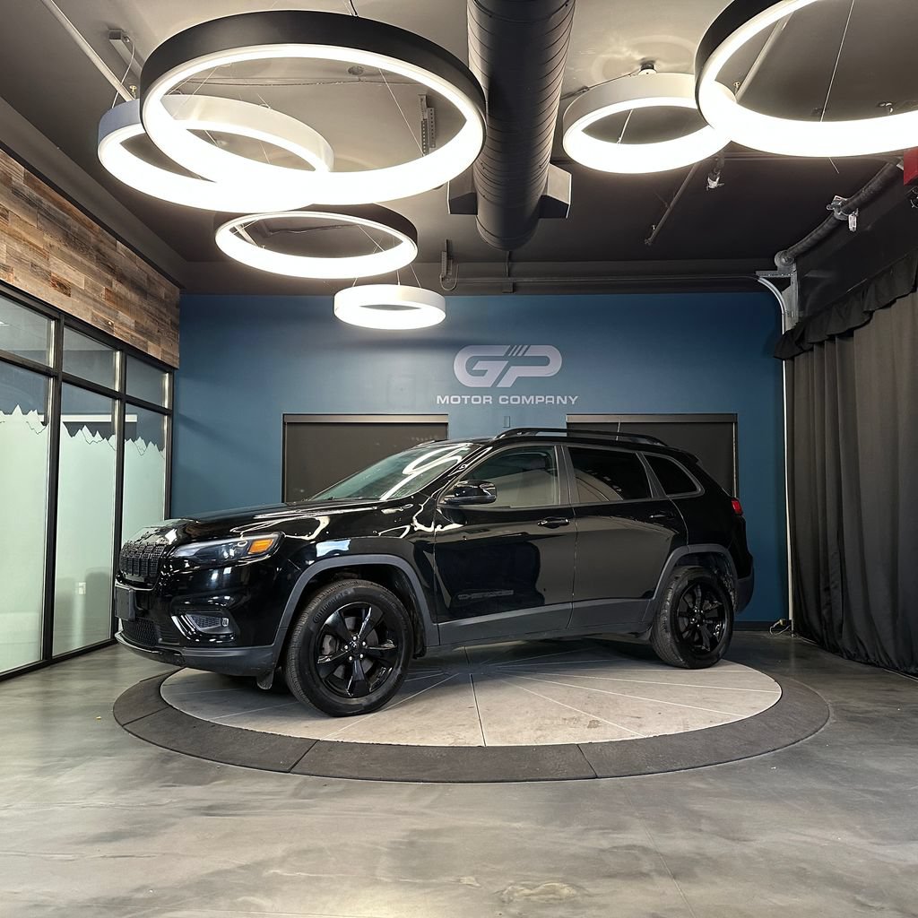 Used 2019 Jeep Cherokee Latitude Plus AWD/4WD image 7