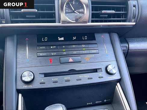 Used 2020 Lexus IS 300 F Sport w/ F Sport Package RWD image 33
