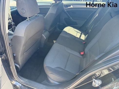 Used 2019 Volkswagen Golf S FWD image 13