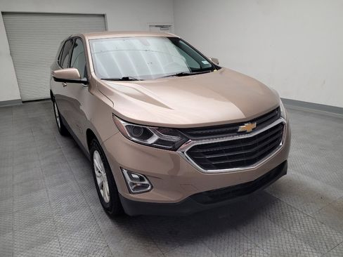 Used 2018 Chevrolet Equinox LT FWD image 14