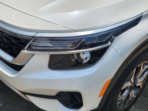 Certified 2023 Kia Seltos EX AWD/4WD image 4