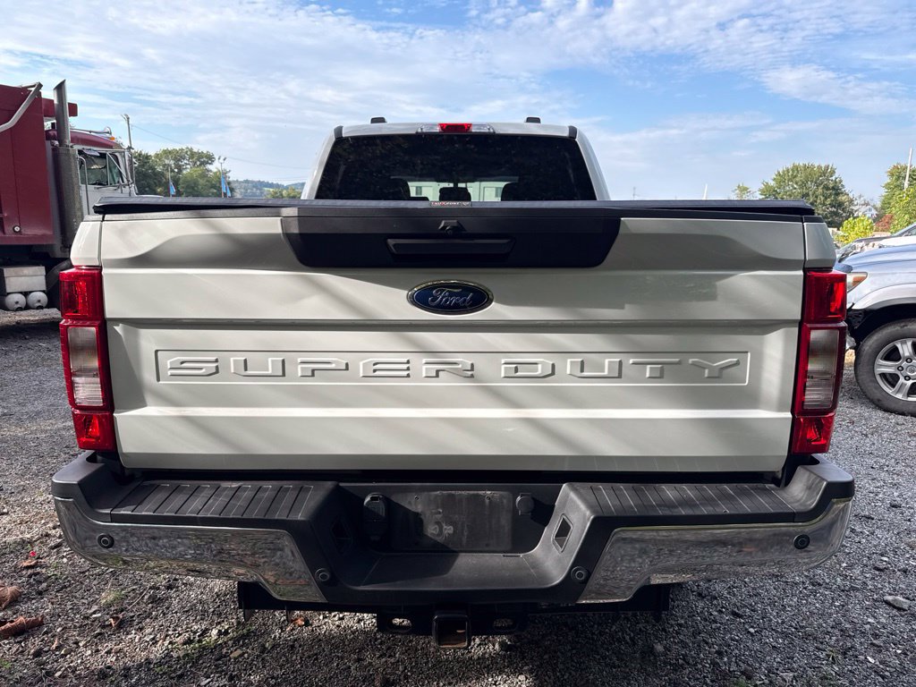 Used 2022 Ford F250 XLT w/ XLT Value Package AWD/4WD image 6