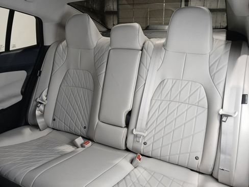 Used 2026 Nissan Sentra SL w/ Floor Mat Package FWD image 13
