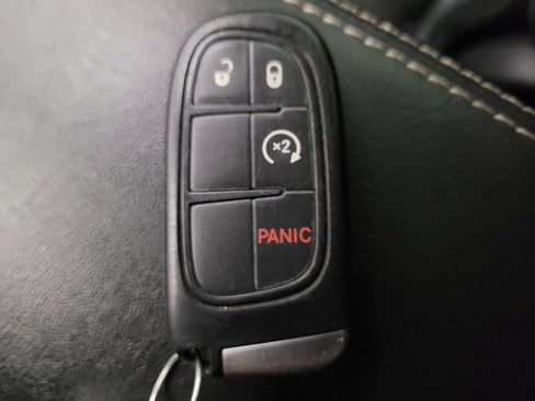 Used 2017 Jeep Cherokee High Altitude image 32