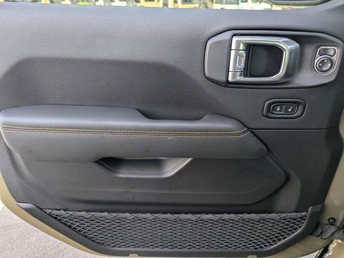 New 2026 Jeep Gladiator Sport image 14