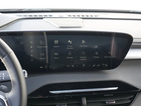 Used 2025 Buick Enclave Preferred image 23