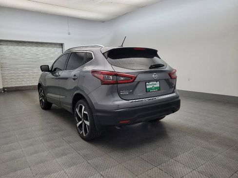 Used 2020 Nissan Rogue Sport SL w/ Premium Package FWD image 5
