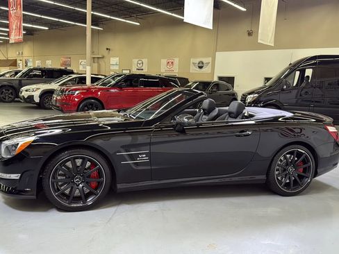 Used 2015 Mercedes-Benz SL 63 AMG image 5