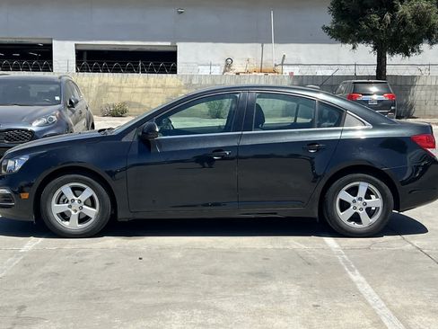 Used 2015 Chevrolet Cruze LT FWD image 6