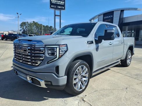 Used 2024 GMC Sierra 1500 Denali w/ Denali Reserve Package image 3