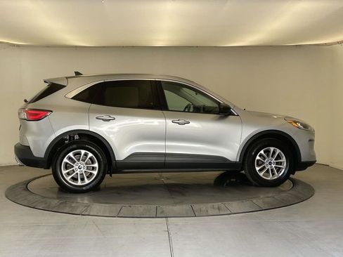 Used 2022 Ford Escape SE w/ Convenience Package AWD/4WD image 6