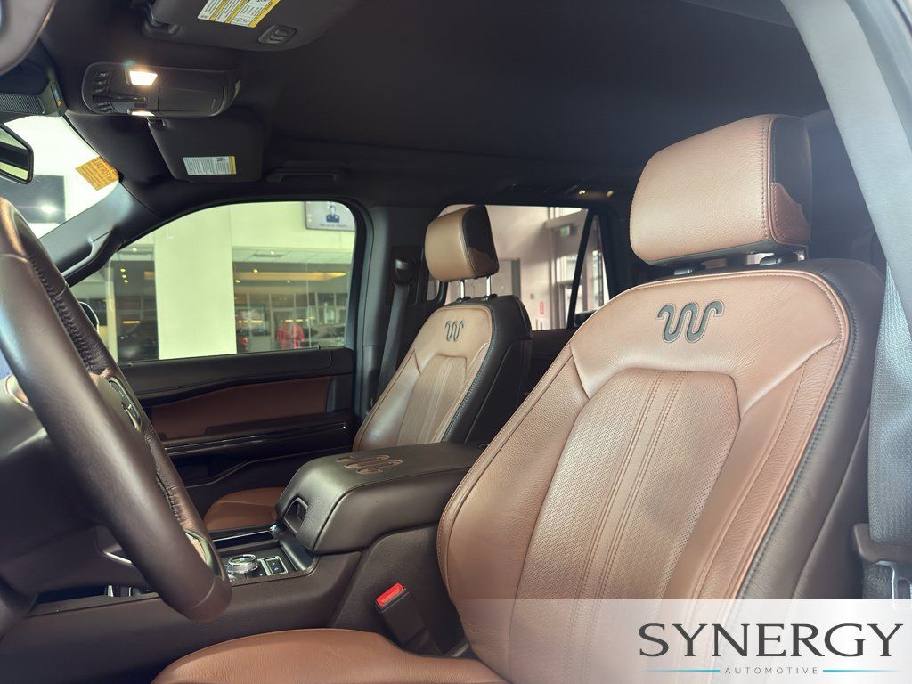 Used 2024 Ford Expedition King Ranch AWD/4WD image 30