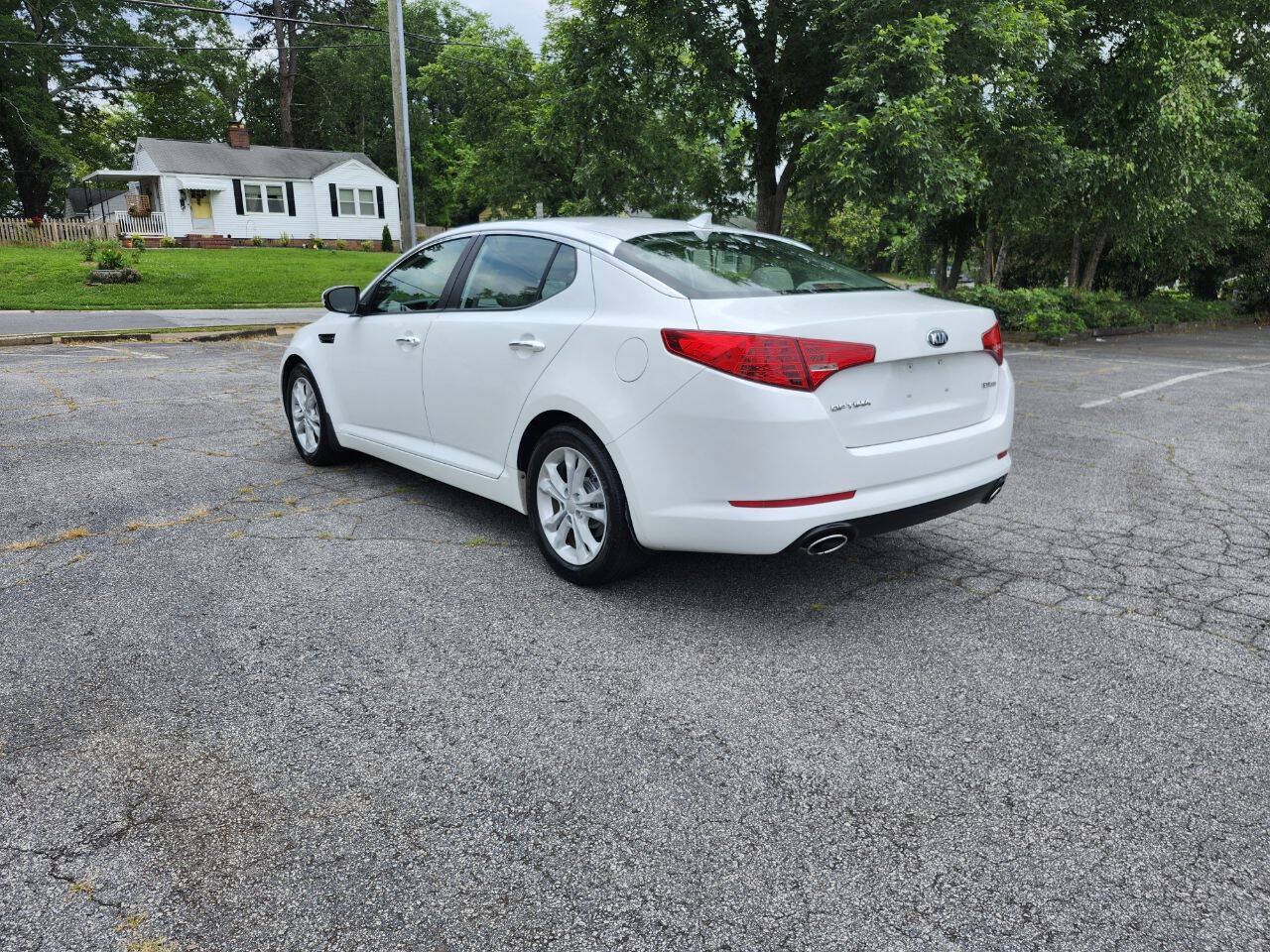 Used 2013 Kia Optima EX FWD image 18