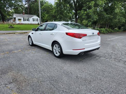 Used 2013 Kia Optima EX FWD image 18