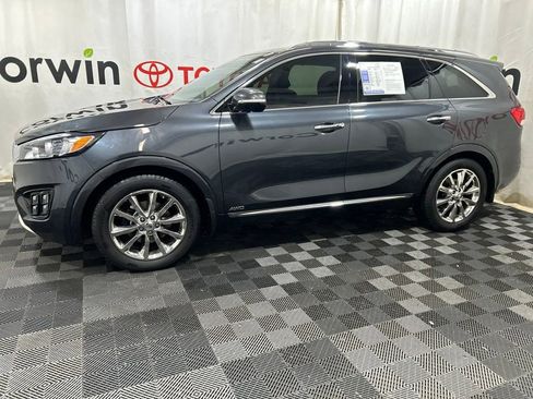 Used 2017 Kia Sorento SX AWD/4WD image 4