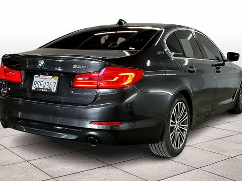 Used 2019 BMW 530e 530e iPerformance image 15