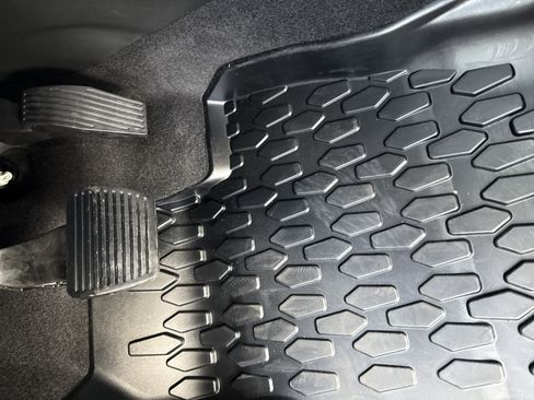 New 2026 Jeep Compass Latitude image 15