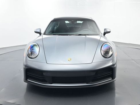 Certified 2025 Porsche 911 Carrera RWD image 18