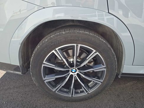 Certified 2024 BMW X6 xDrive40i w/ Premium Package AWD/4WD image 14