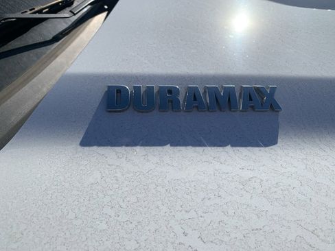 Used 2021 Chevrolet Silverado 1500 LT image 5