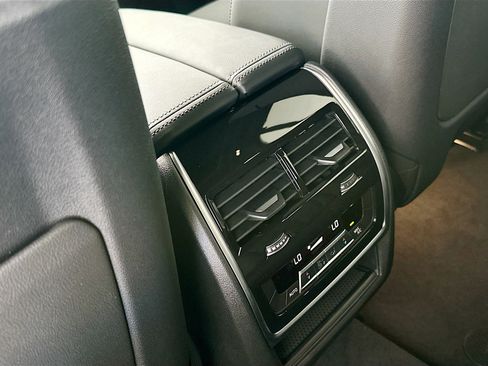 New 2026 BMW X5 M60i image 19