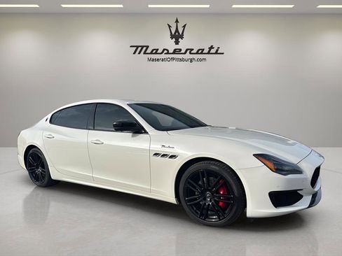Used 2022 Maserati Quattroporte Modena Q4 image 3
